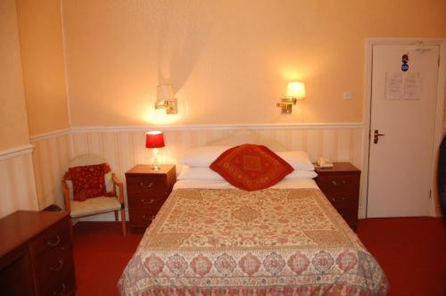 Eurobar & Hotel Oxford Room photo